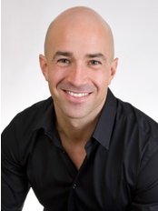 Dr Luc Archambault - Practice Therapist at Optimal Spine Chiswick