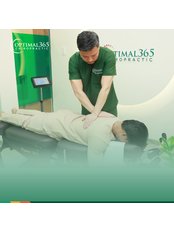 Chiropractor Consultation - Optimal365 Chiropractic