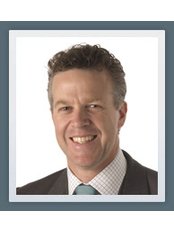 Dr Andrew Greensmith - Surgeon at Melbourne Institute of Plastic Surgery - Malvern