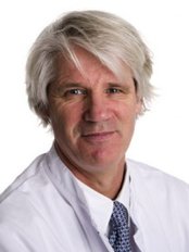 Ivar van Heijningen, Plastic Surgeon -  at Duinbergen Clinic