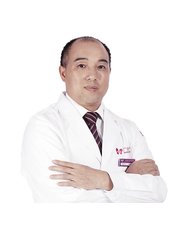 Dr Yang defa - Doctor at Guangzhou Hanfei Medical Cosmetology