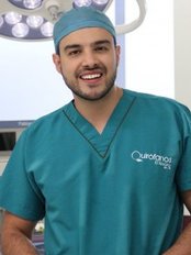 Dr Carlos Betancur - Surgeon at Dr. Carlos Betancur