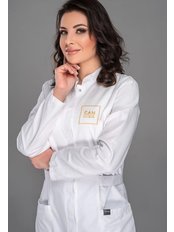 Dr Adriana Brandejsová -  at Can Clinic