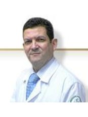 Dr Nicolás Espinal - Surgeon at Dr. Nicolás Espinal
