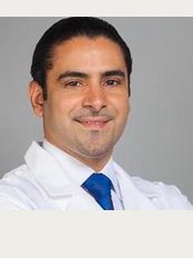 Dr. Fernando Francis - Calle Luis F. Thomen 456, Santo Domingo, 10149, 
