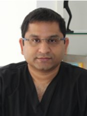 Dr Deepu Chundru - Consultant at The New You Center for Plastic Surgery