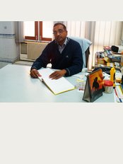 Vinayak Cosmetic Surgery & Laser Centre - 1/127,Vipul Khand,, Opp. Ambedkar Uddyan,Gomti Nagar, Lucknow, Uttar Pradesh, 226010, 