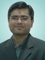 Dr Natvar Patel -  at Spandan Cosmetics Center - Lal Darwaja Clinic