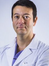 Dr Domenico Rienzo -  at Chirurgiadellabellezza - Centro Clinici Diagnostici
