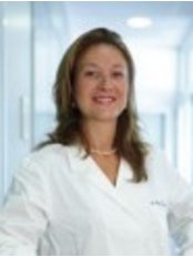 Doctor's Equipe - Lodi - Dr. Magda Guareschi Hello, Magda Guareschi, are a surgeon, specialist in Ophthalmology 