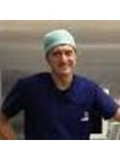 Dr Vincenzo Orfeo - Doctor at Clinica Mediterranea