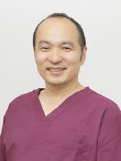 Dr Kyusuke Nakamura - Surgeon at Grand Clinic