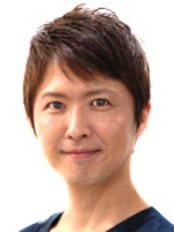 Dr Yuji Shirakawa - Practice Director at Coral Beauty Clinic - Kanagawa Yokosuka