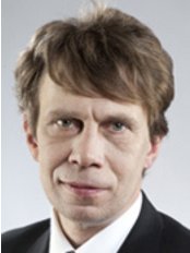 Dr Einars Piekuss - Doctor at Center of Aesthetic Surgery