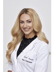 Mrs Ingrida Rezeckiene - Dentist at Grozio Chirurgija