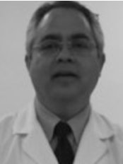 Dr Oscar Valle - Doctor at Baja Med Group