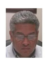 Dr Víctor Eduardo Gutiérrez Uribe - Surgeon at Dr. Victor  Gutierrez Plastic Surgical  Clinic