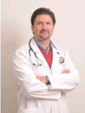 Dr Alfredo Comparan - Doctor at Green & Health