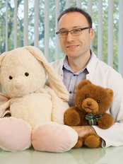 Dr Adrian Litewka - Doctor at Dr Osadowska Clinic Szczecin