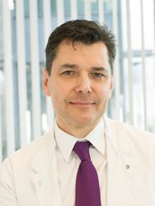 Dr Thomas Sroczynski - Doctor at Dr Osadowska Clinic Szczecin