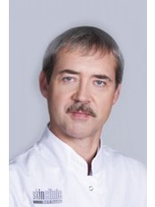 Dr Krzystof Szymański -  at SkinClinic - Warsaw Centrum