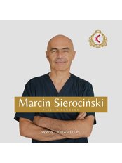 Dr Marcin Sierociński - Surgeon at CORAMED Beauty Surgery