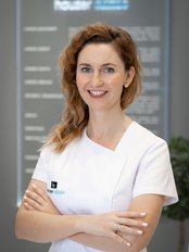 Dr Ewa Frączak -  at Hauzer Clinic