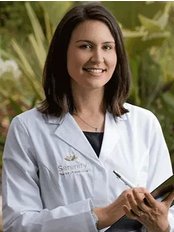 Celine Fernandes - Nutritionist at Medform Clinic