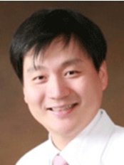 Sang Jun Lee - Principal Surgeon at Arumdaun Nara - Bundang Branch