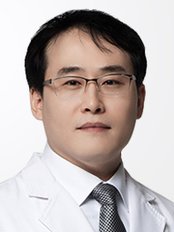 Dr Won Suk Oh -  at April.31st Aesthetic Plastic Surgery Clinic
