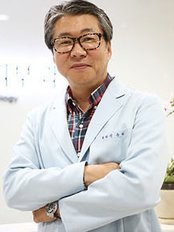Dr Seung Mok -  at Born Plastic Surgery