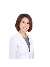 Ms Eui Min Lee -  at JW Plastic Surgery
