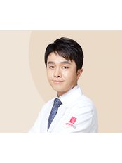 Dr JUNG Jin-Mook - Surgeon at Pretty Body Clinic