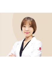 Dr LEE Jin-Ah - Dermatologist at Pretty Body Clinic