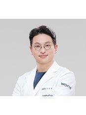 Dr JIN SEOK LEE - Dermatologist at Wooa Plastic Surgery