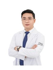 Dr Kwon Jungwoo - Surgeon at Onlif Plastic Surgery