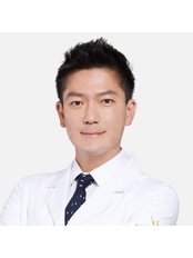 Dr Jae-Hyuk Yang - Surgeon at YUNO Plastic Surgery
