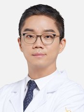 Dr Shin-Young Kim - Surgeon at YUNO Plastic Surgery