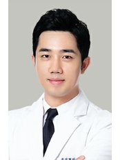 Mr Ho Bin Lee - Doctor at View Plastic Surgery