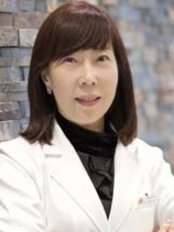 Dr Kim Min Jung -  at Mi Hana Clinic