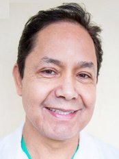 Dr Silvio Zamora -  at Dra. Haroa Domínguez Martínez