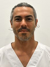 Dr Álvaro Gallegos Caro -  at Salus Medical Clinic S.L - Granada