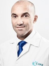 Dr Martin Hernandez - Doctor at Clínica CIME