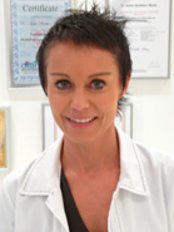 Dr Carole Hertig - Doctor at Beauty-Service Sàrl - Geneva