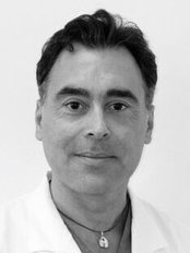 Dr Andrea Morri - Surgeon at LaCLINIQUE of Switzerland - Lugano