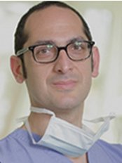 Dr Jian Farhadi - Doctor at Swiss Day Clinic