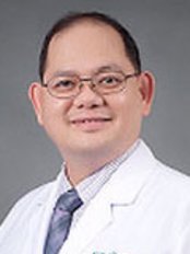 Rattinan Clinic - Dr Panot Yimcharoen 