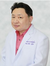 Dr Chavalit Yuyuen - Dentist at Mission Hospital