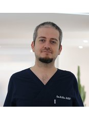 Dr İlker  DARICI - Dentist at HLC Clinic