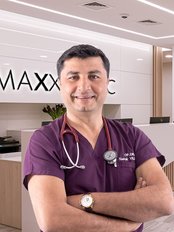 Dr Namık Yılmaz - Surgeon at MaxxClinic